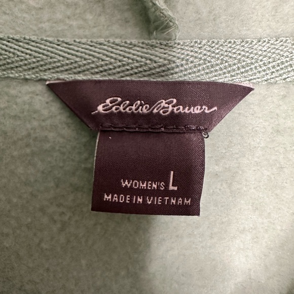Eddie Bauer Women's Green Fleece hoodie.  Size Large. - Picture 3 of 5